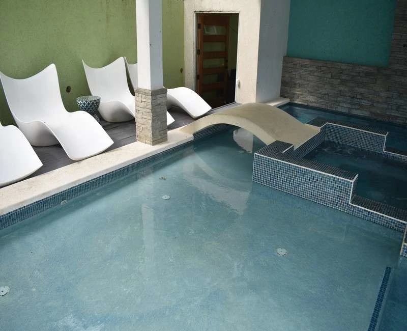 Cascade Manor, Caye Mange, Gros Islet. - Gallery image 14