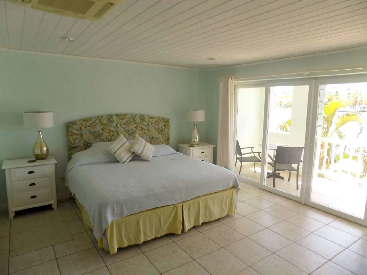 The Harbour #16, Rodney Bay. - Gallery image 13