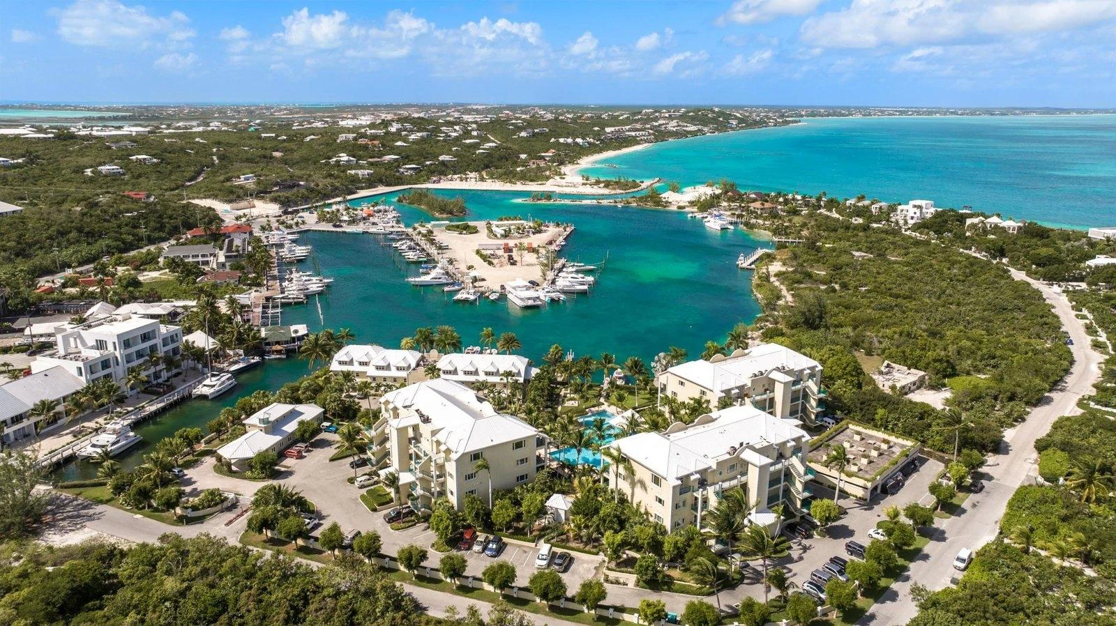 THE YACHT CLUB C2 - Gallery image 14