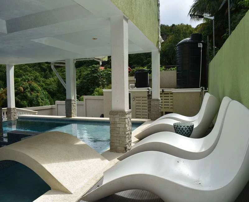 Cascade Manor, Caye Mange, Gros Islet. - Gallery image 11