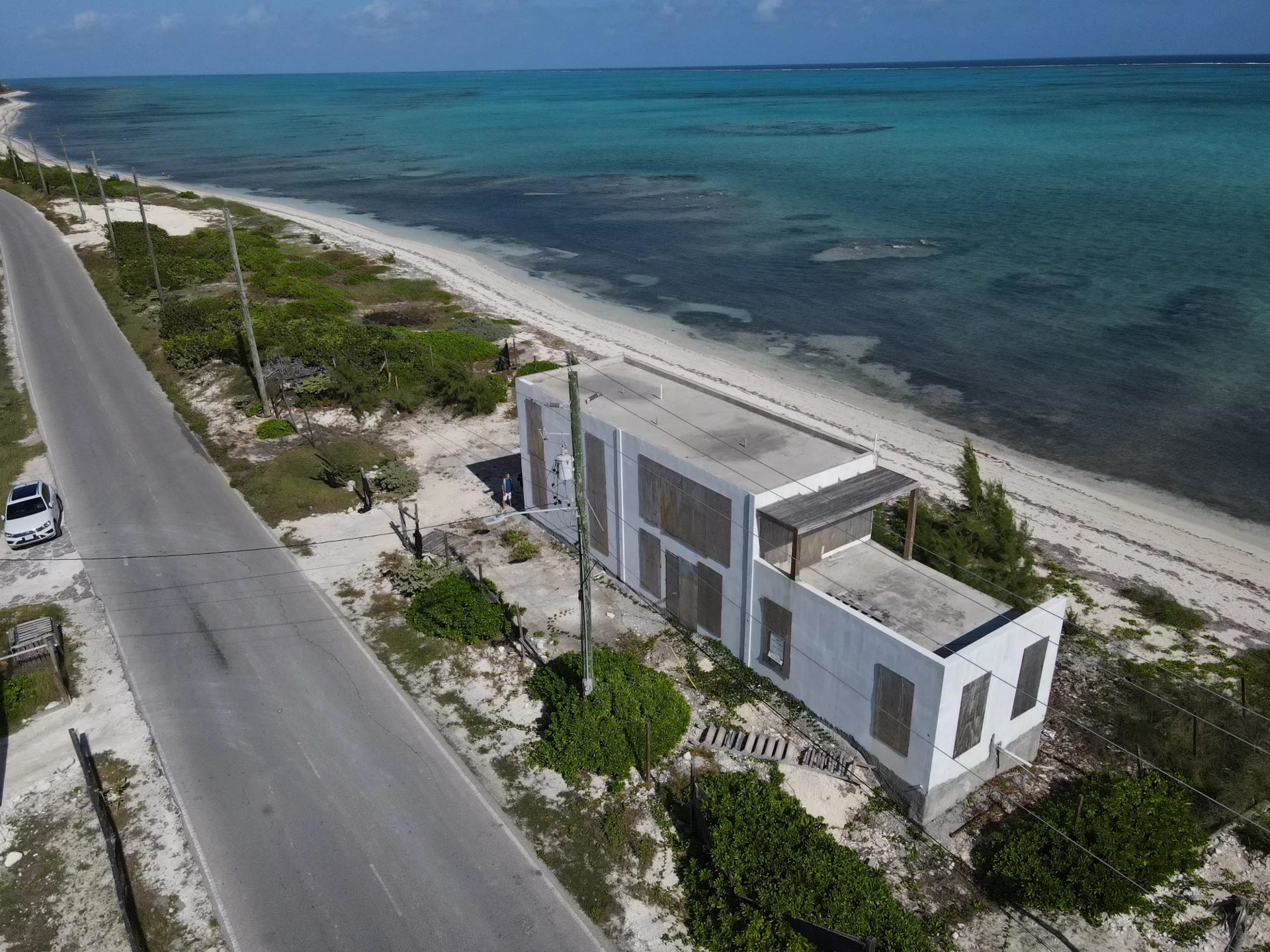 Blue Hills Road Partial Build - Direct Beachfront - Gallery image 3