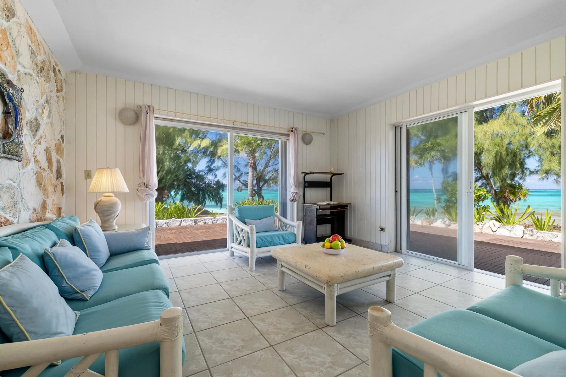 Whitby Beach House - Gallery image 4