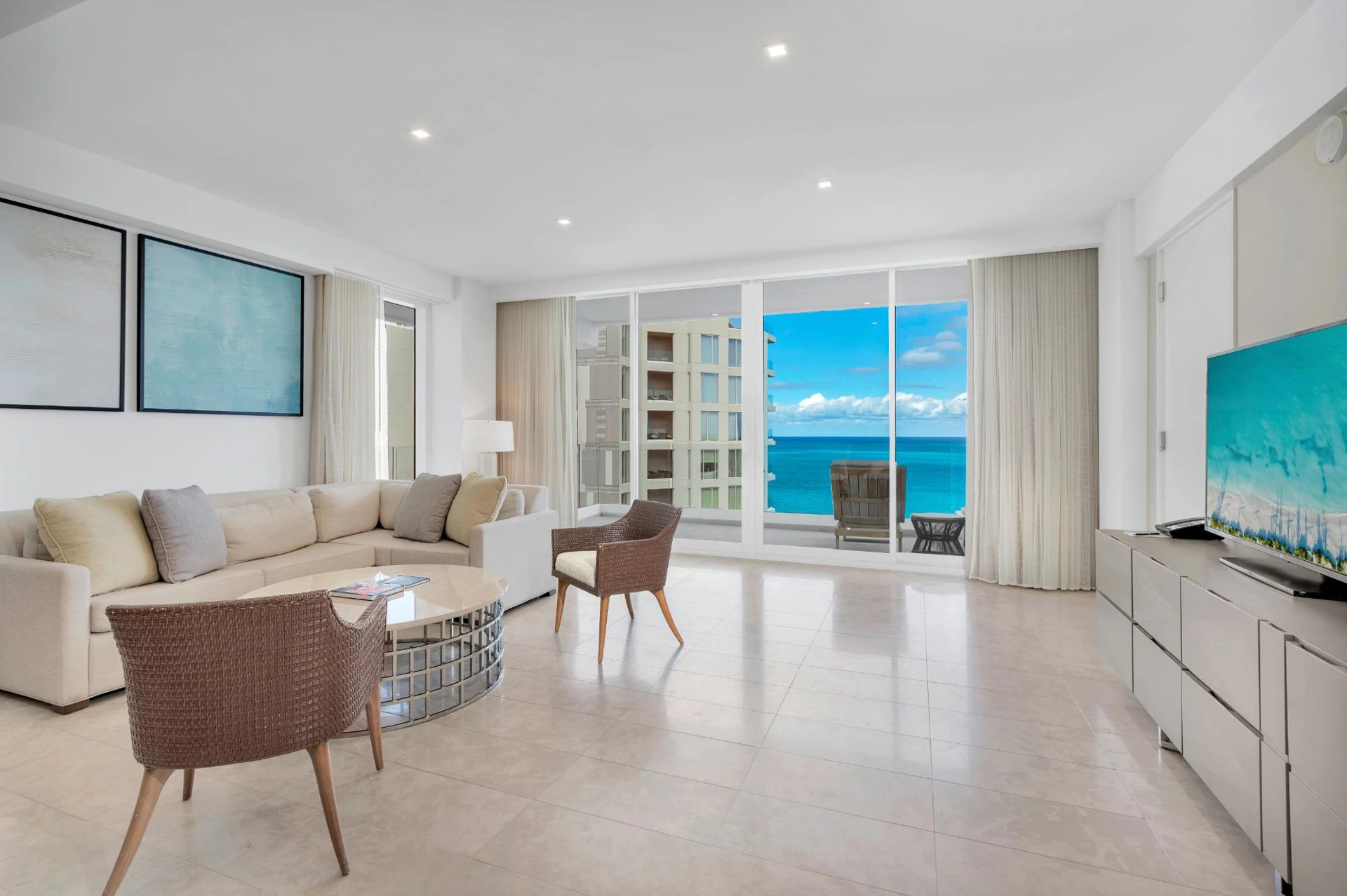 UNIT 3900/1/2 RITZ CARLTON 3BR/3BA