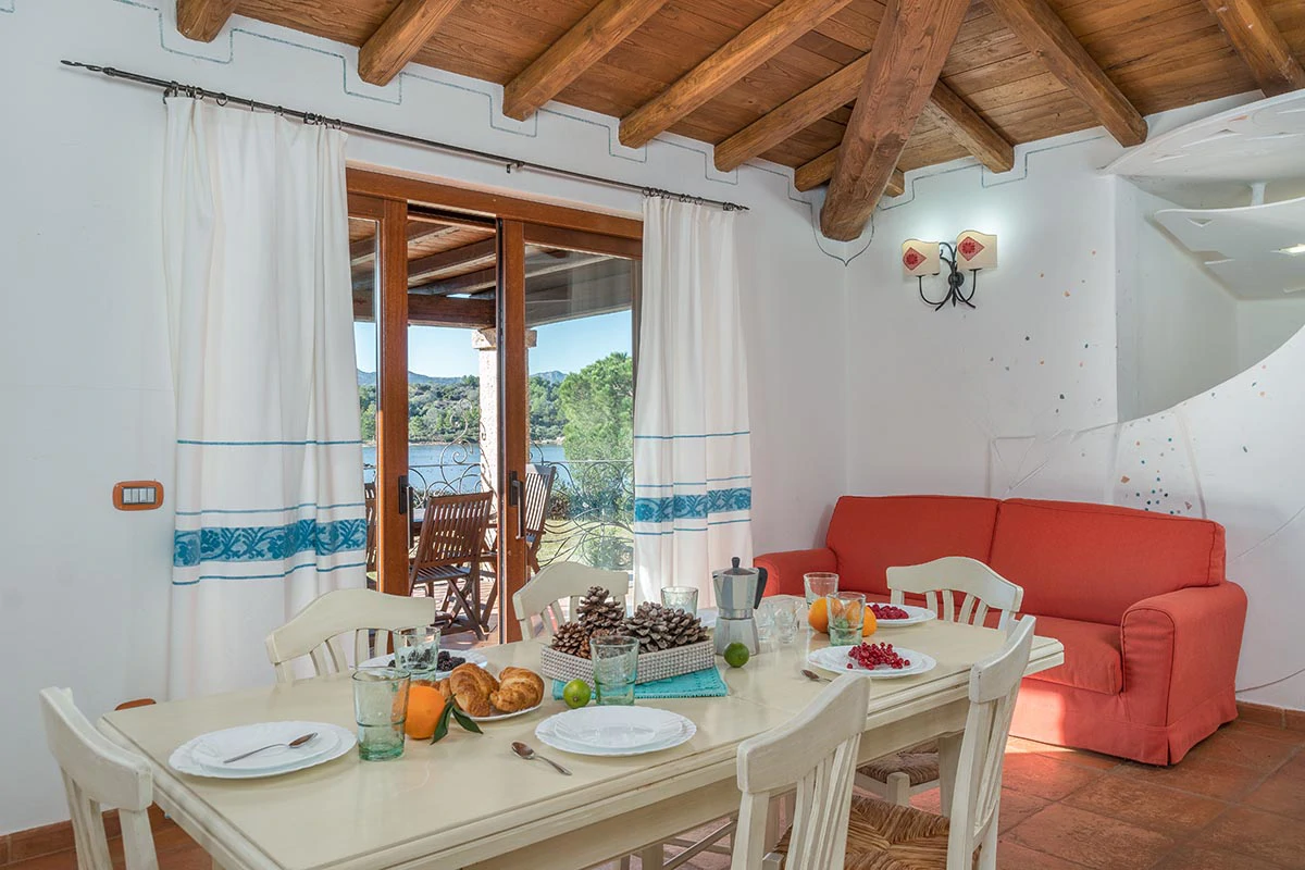 5 bed villa for sale in Sardinia - Gallery image 2