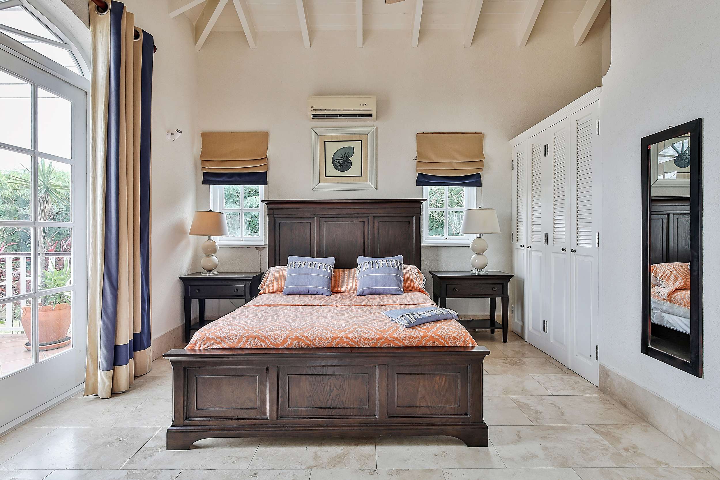 Sea Breeze Villa, Cap Estate. - Gallery image 16