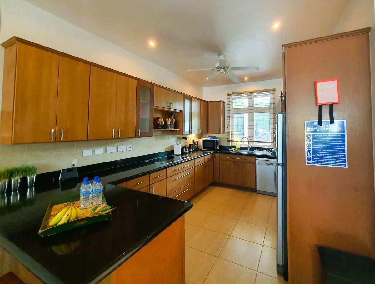 3, Zara Villas, Cap Estate. - Gallery image 2