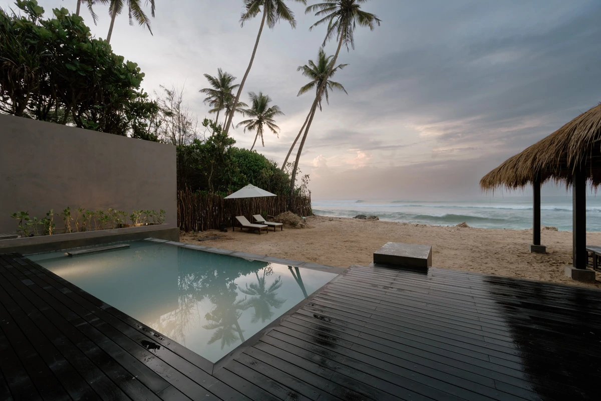 4-Bedroom Beachfront Villa, 5 Star services, Sri Lanka - Gallery image 6