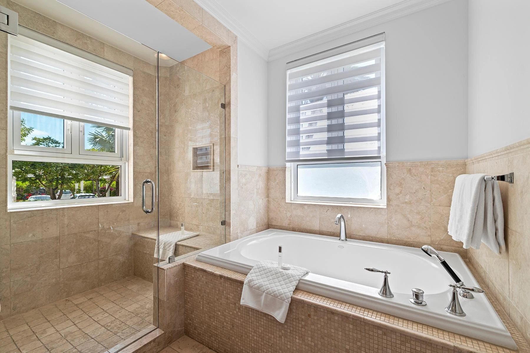 2105/2106 SEVEN STARS - Gallery image 21