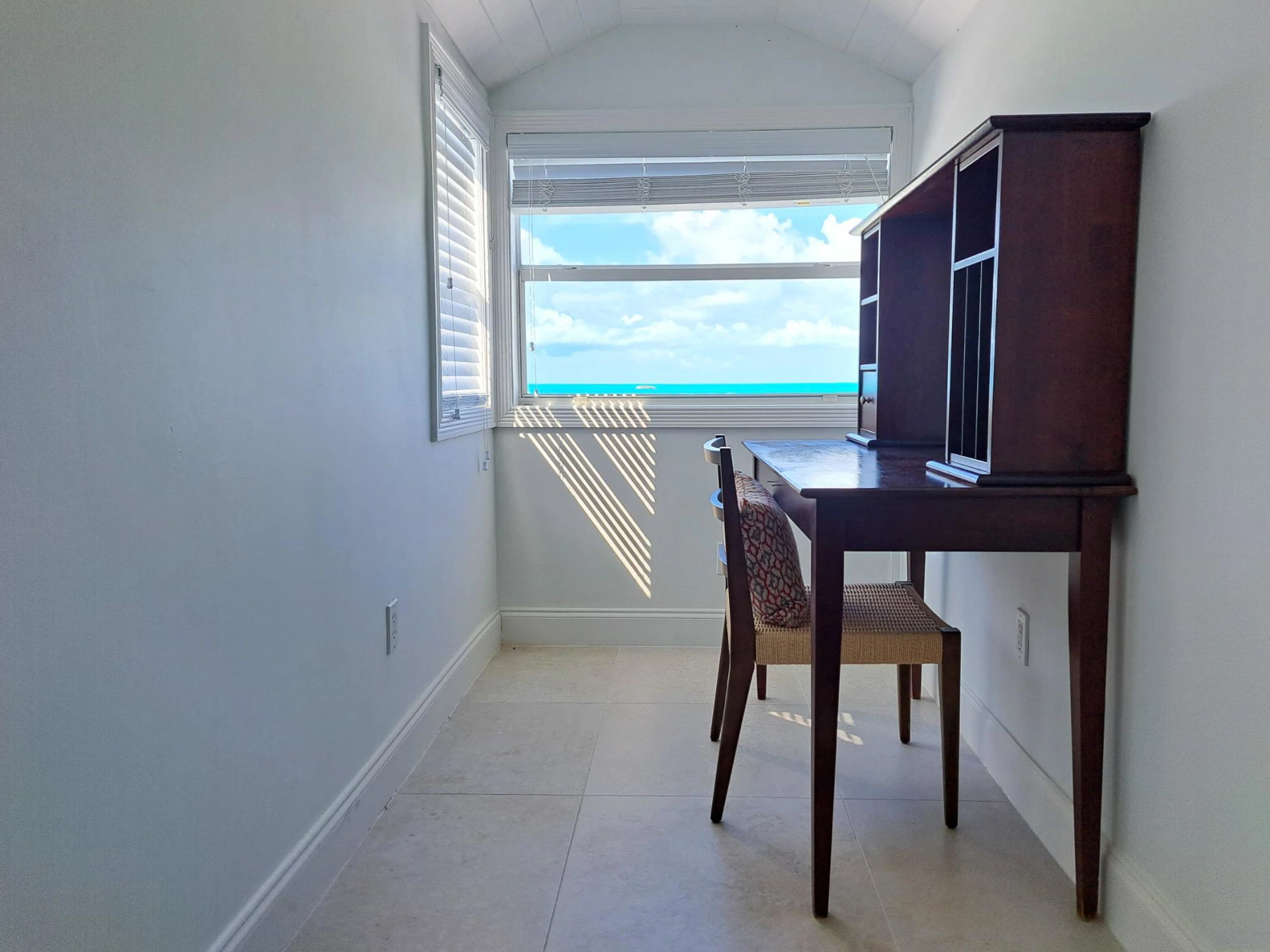 Beau Soleil Villa, 178 Chalk Sound Road - Gallery image 14