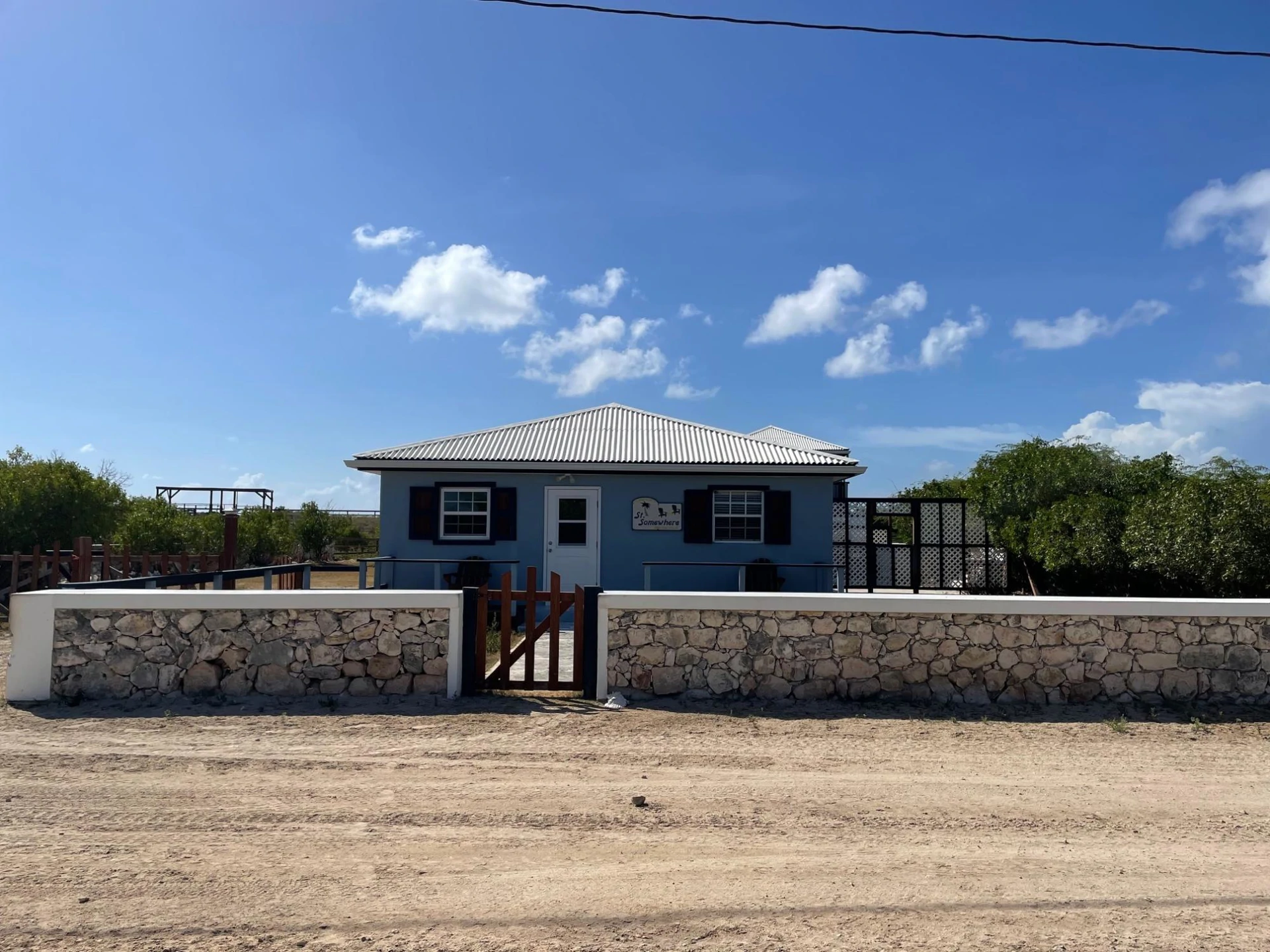 ST. SOMEWHERE - Gallery image 6