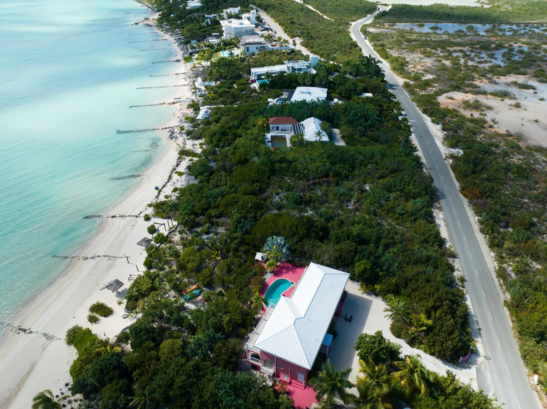 Absolute View Villa Turtle Tail Drive - Gallery image 2