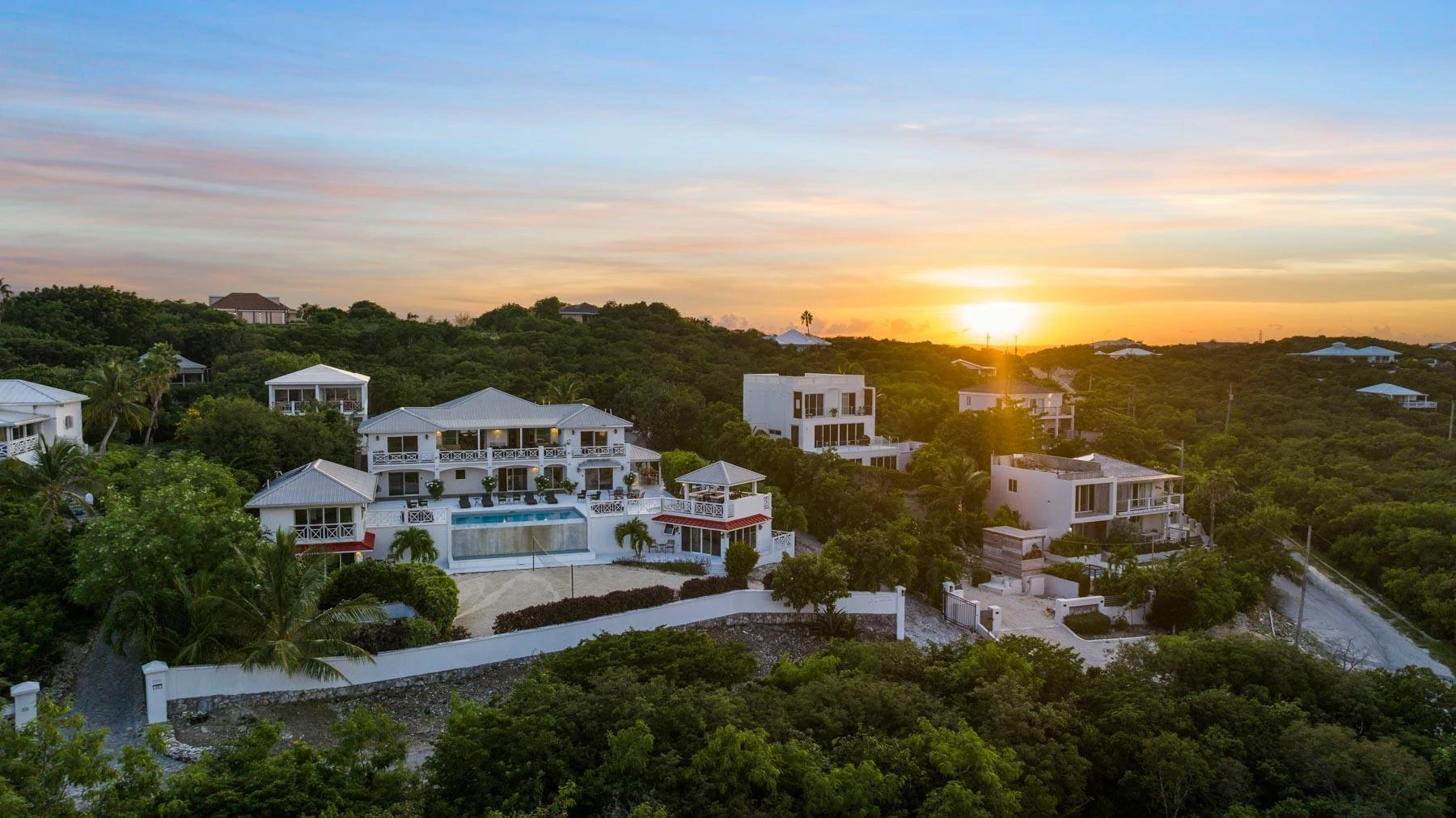 The Dolphin House - Gallery image 39