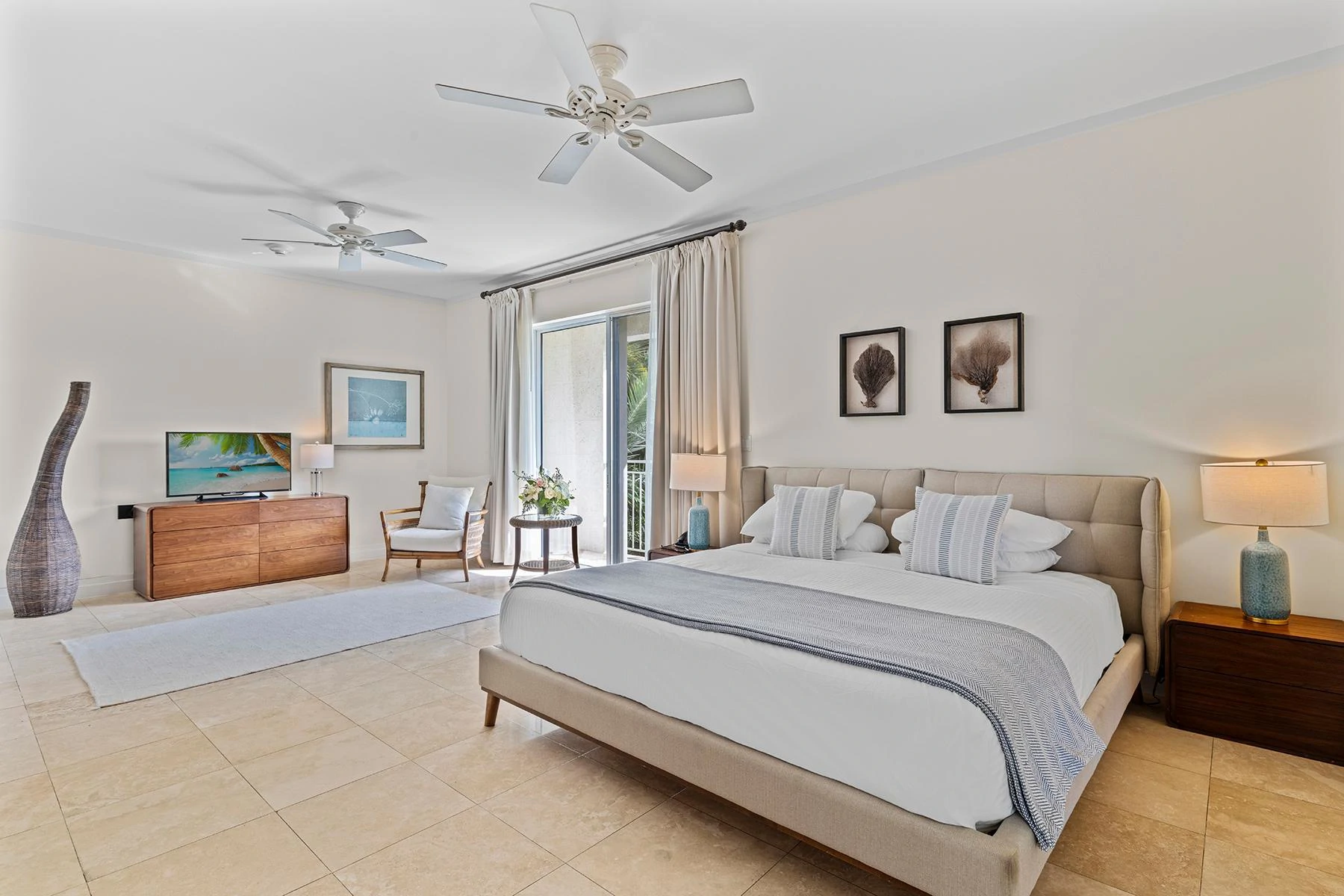 WEST BAY CLUB - Gallery image 10