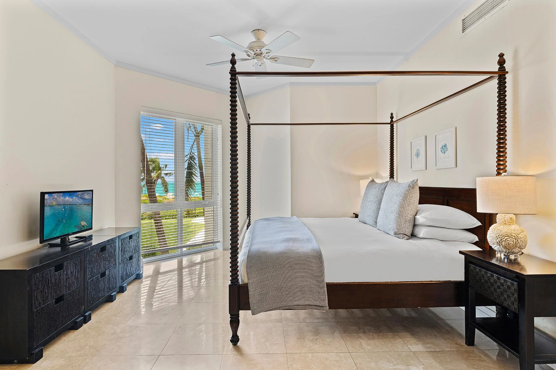 WEST BAY CLUB - Gallery image 8