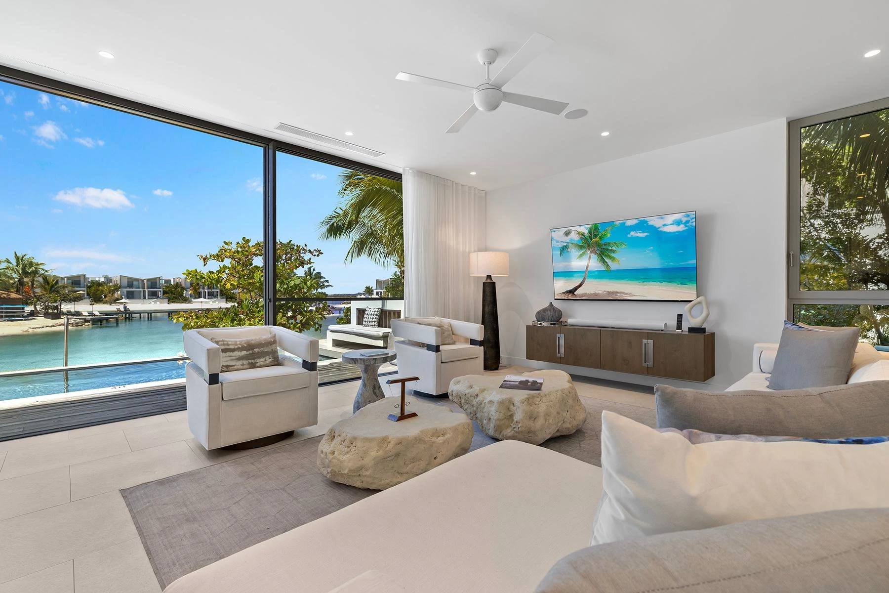 SOUTH BANK LAGOON BEACH VILLA 4 - Gallery image 4