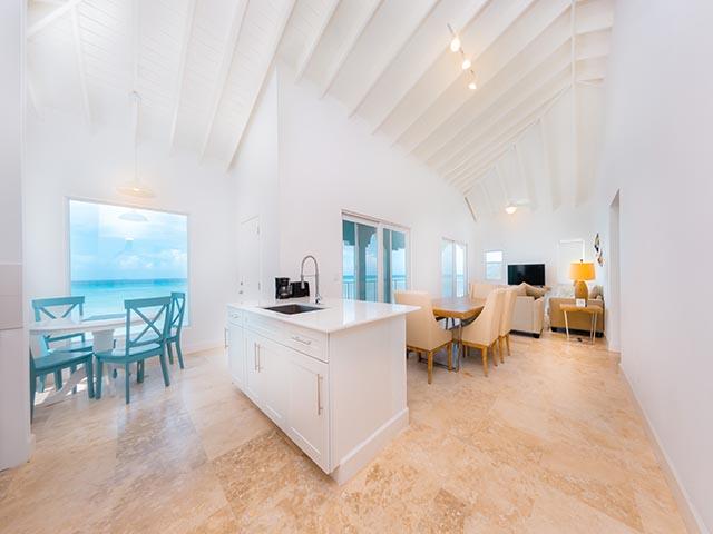 Upper North BEACH CONDOS - Gallery image 13