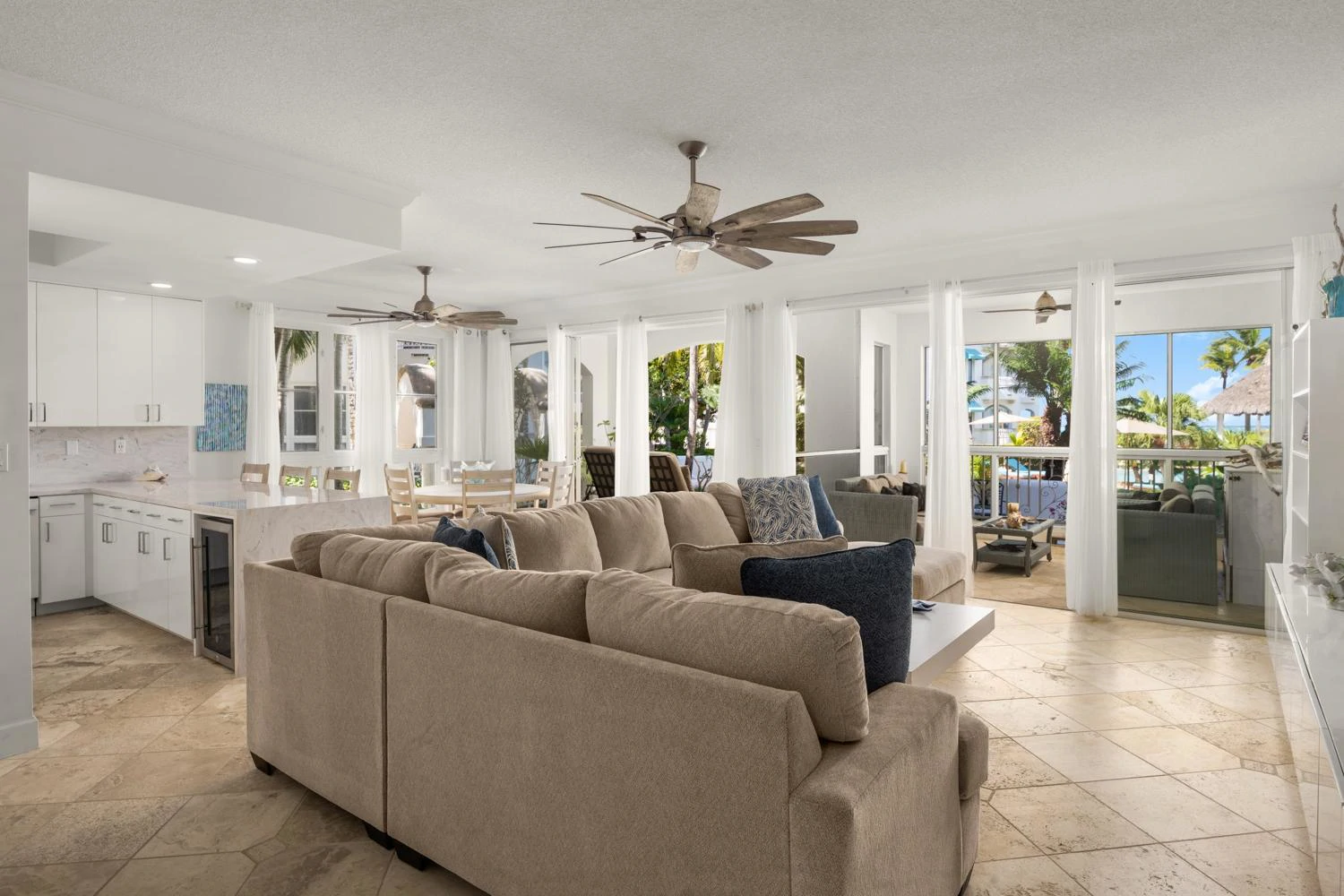 The Mansions 1102 - 2BR Partial Ocean View - Gallery image 3