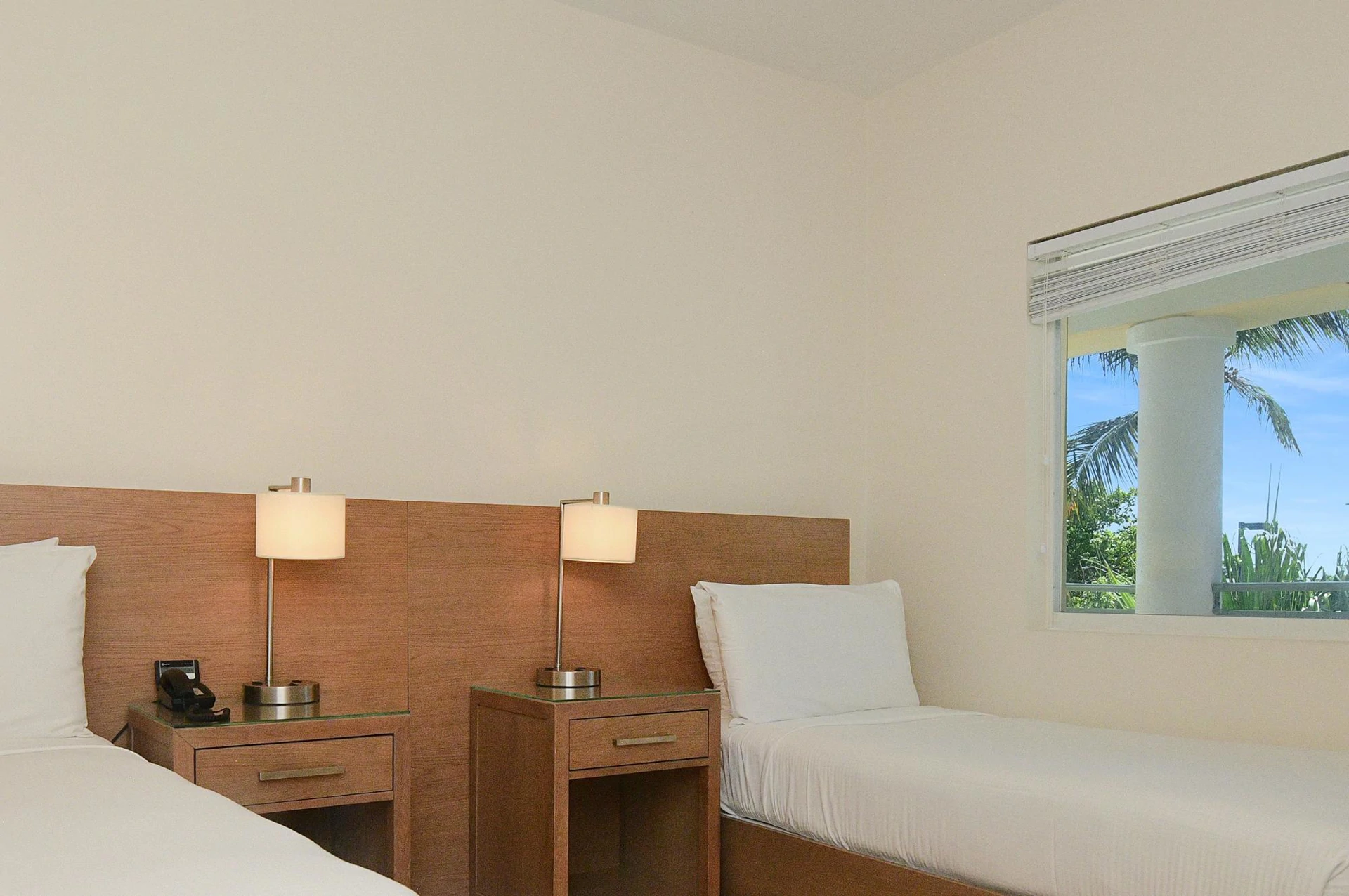 2 BR THE SANDS RESORT AT GRACE BAY BEACH - Gallery image 36