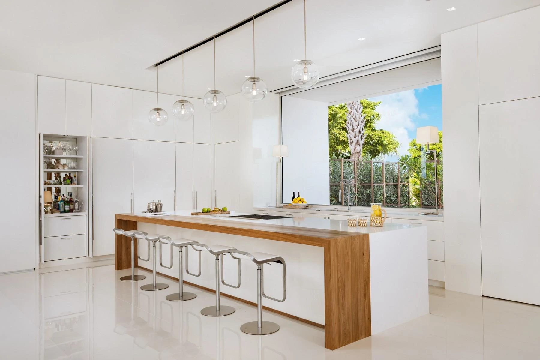 EMERALD PAVILION - Gallery image 6