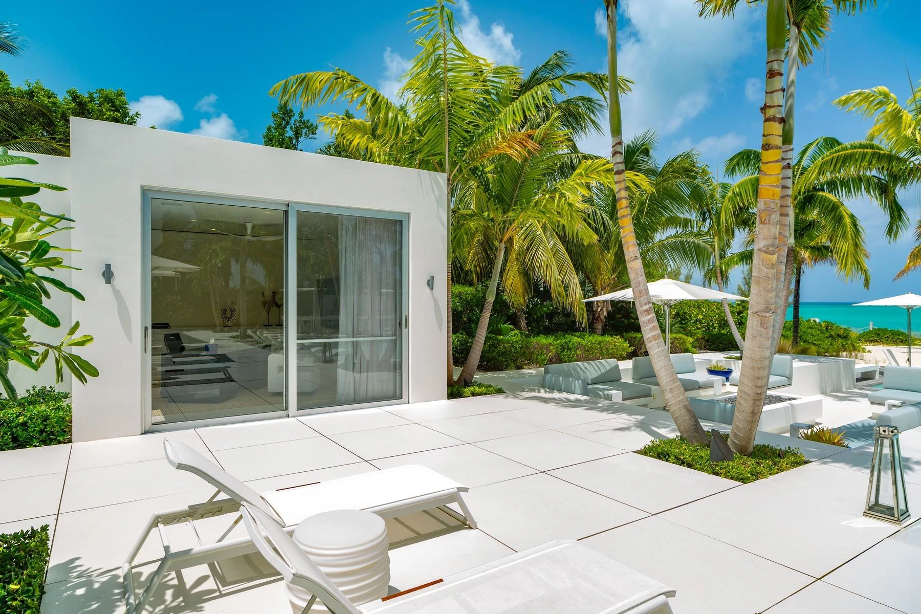 EMERALD PAVILION - Gallery image 33