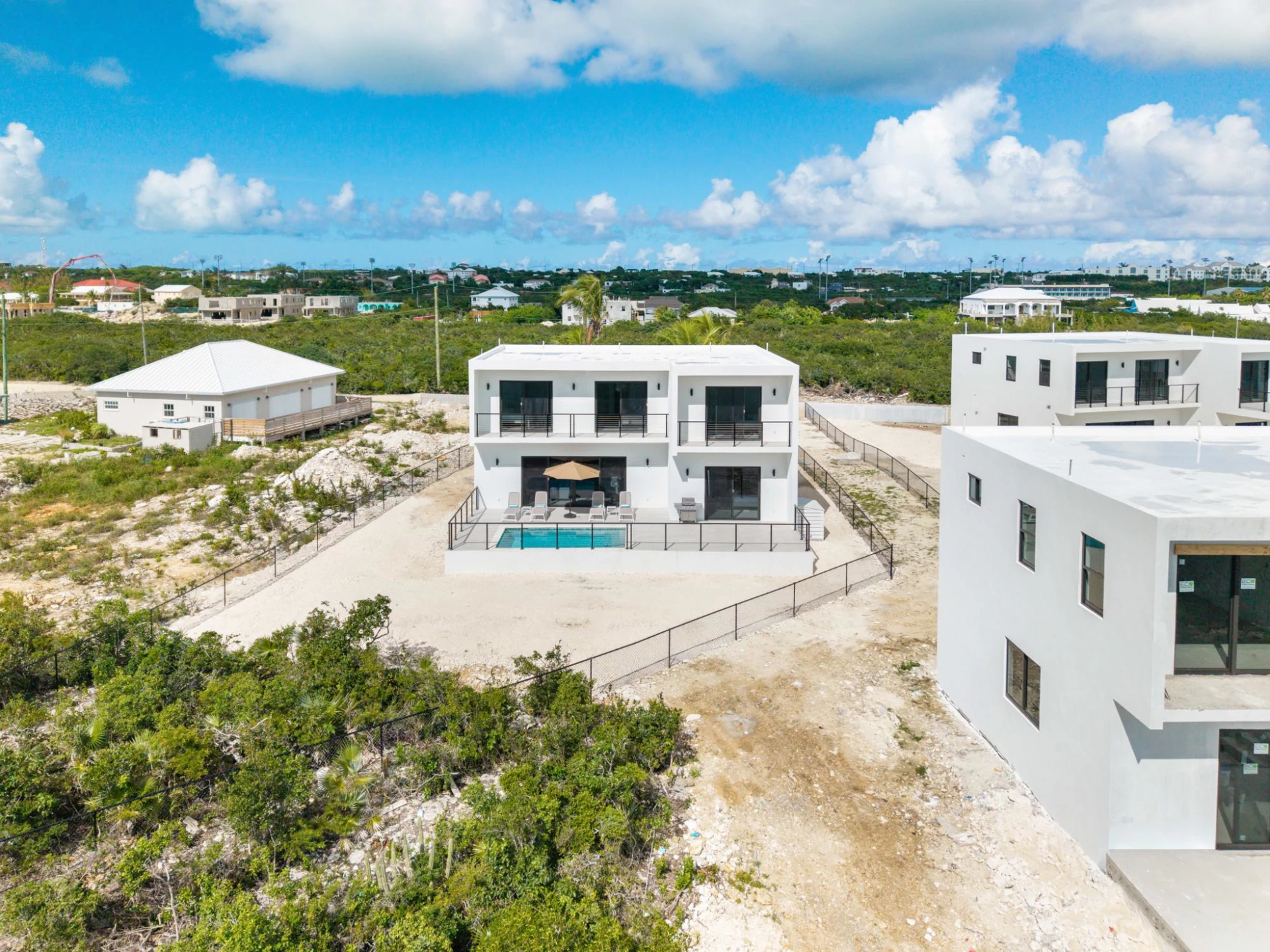 1 Lakeview Villas - Gallery image 2