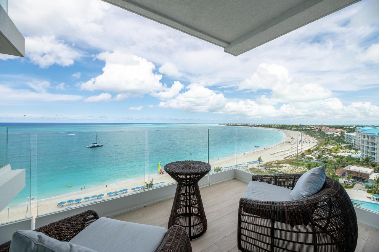 UNIT A4C RITZ CARLTON 3BR/4BA/DEN/LAUNDRY - Gallery image 11