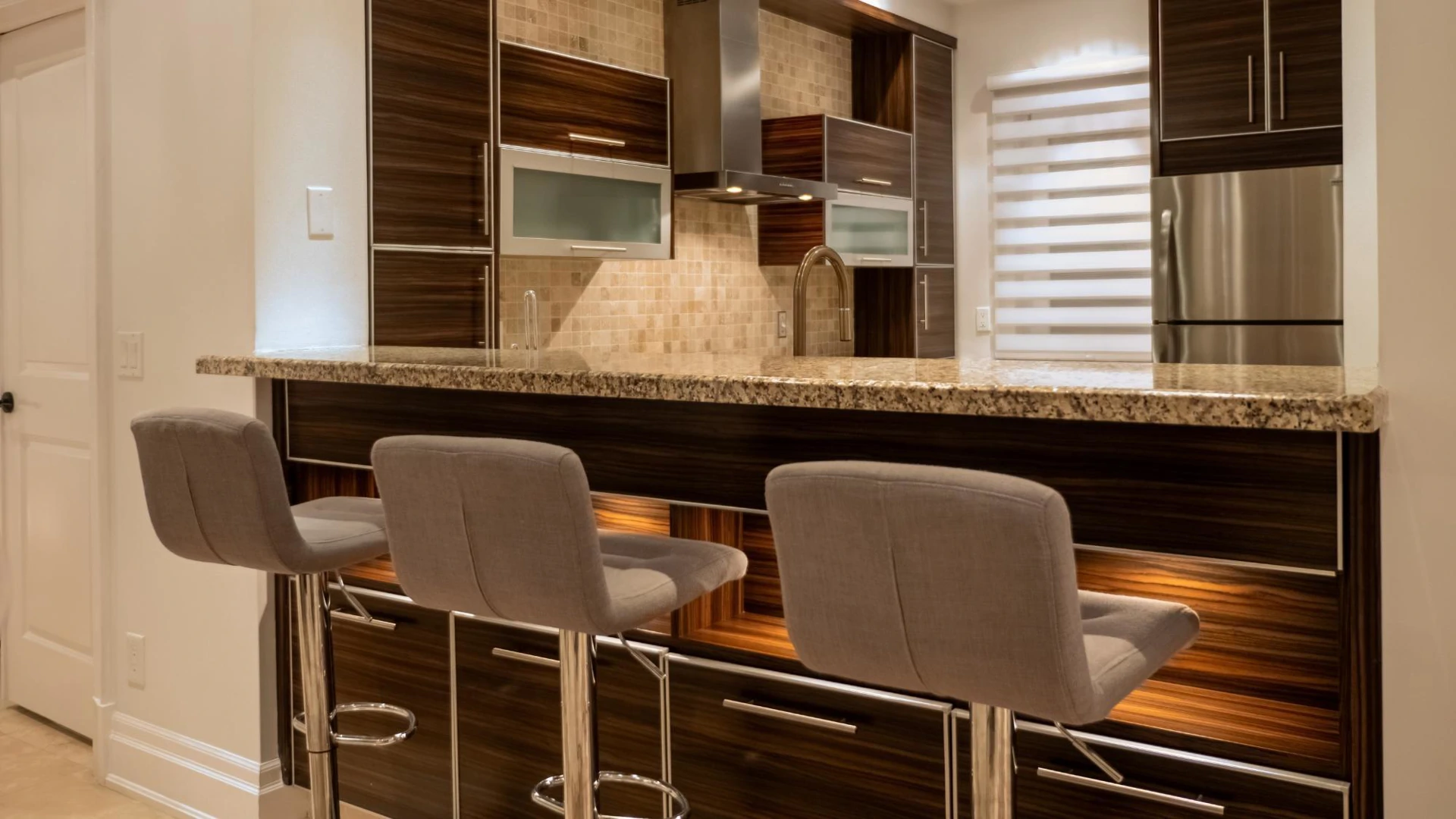 Atrium - Gallery image 14