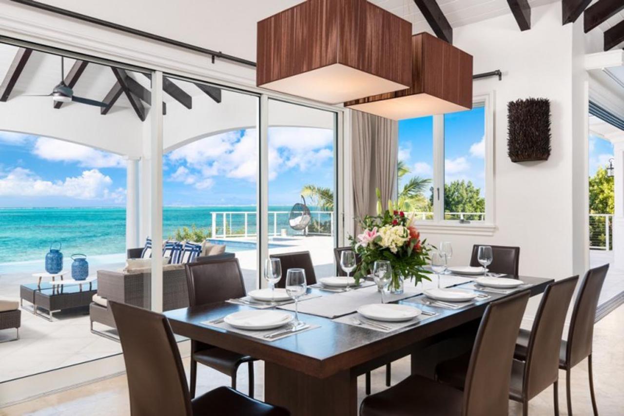 Luxury Water Front Blue Mountain Villa - Gallery image 12