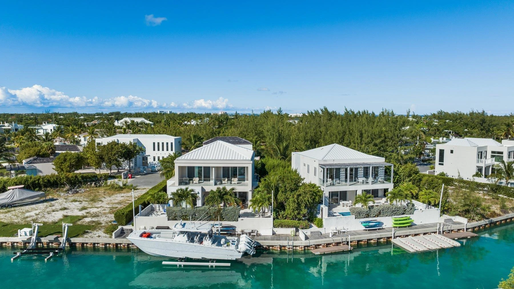 Second Wind Villa - Canal Front - Gallery image 4