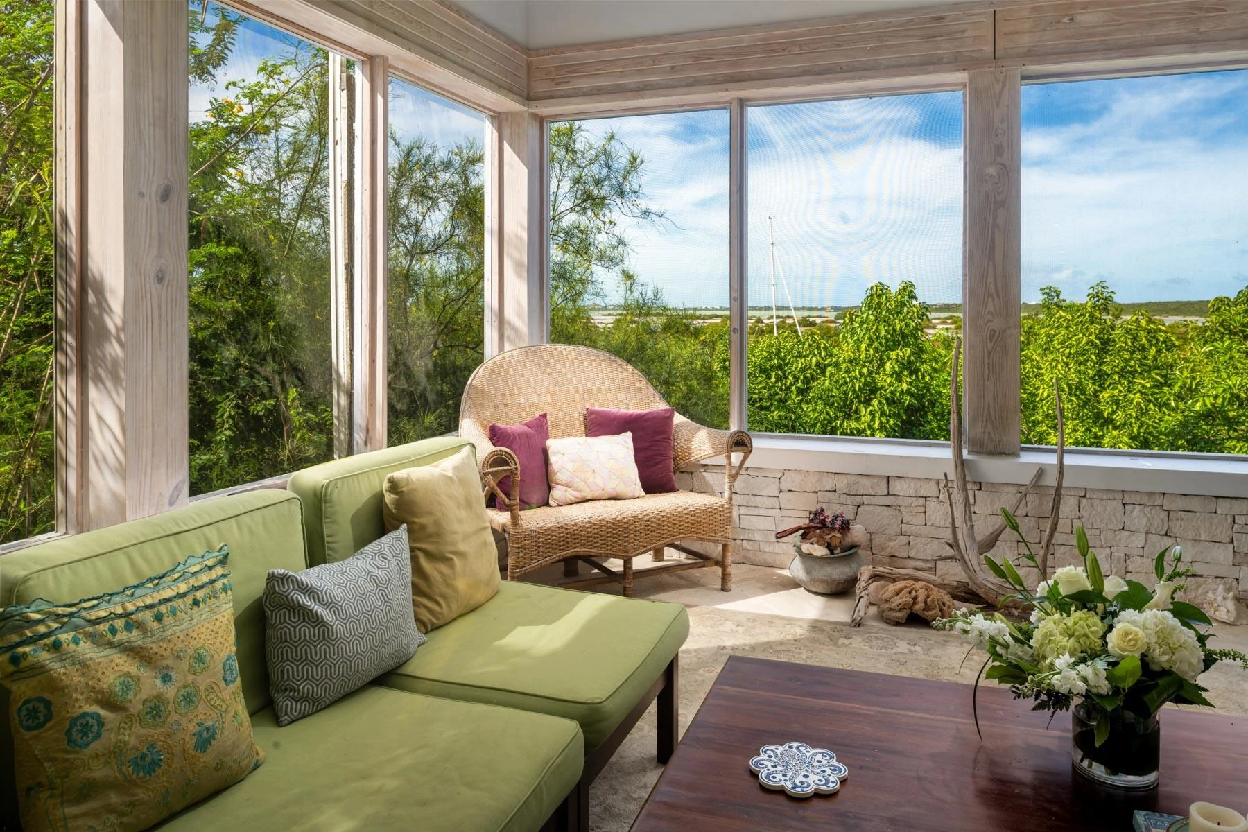 Canalfront Home - Gallery image 11