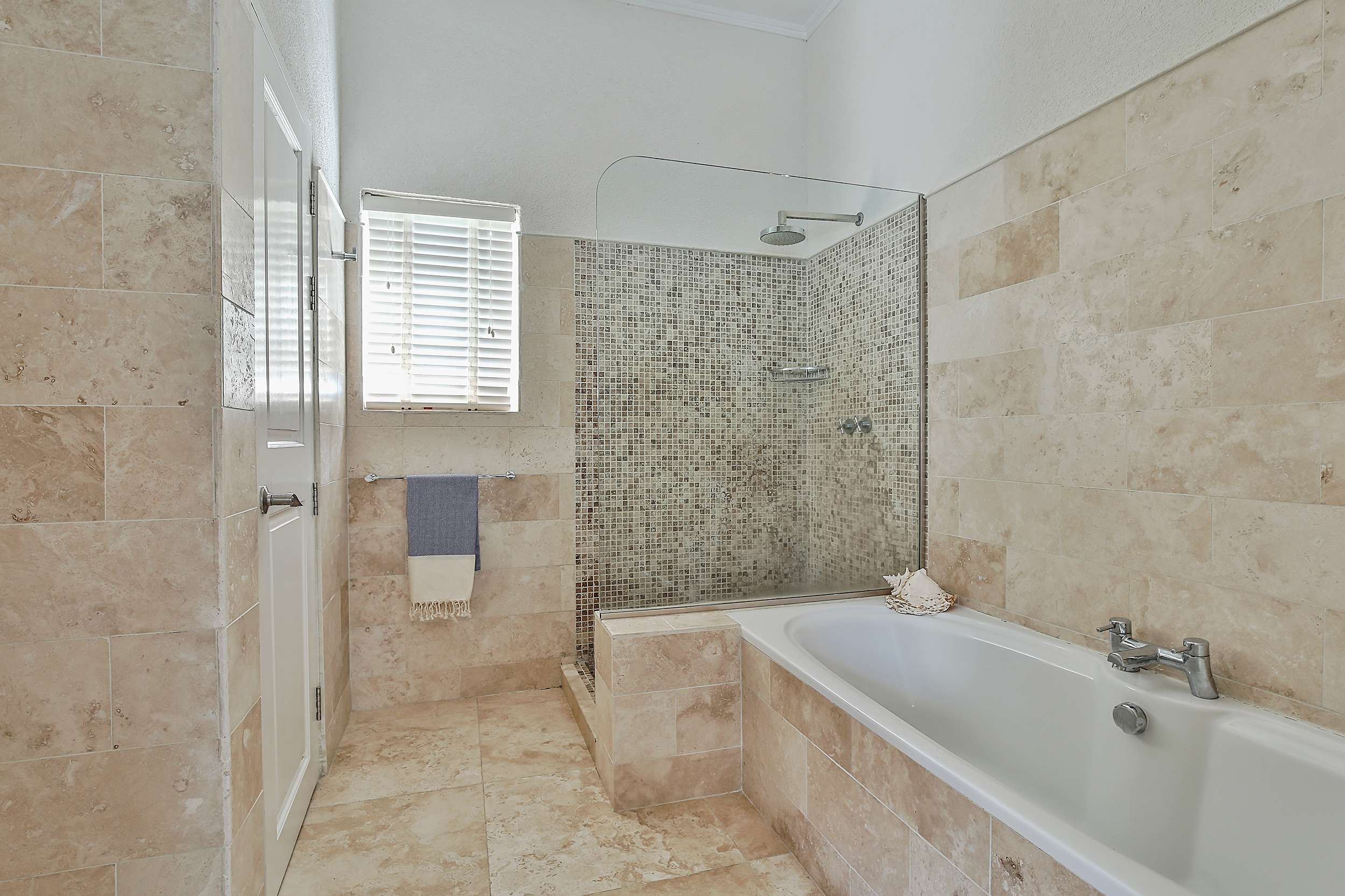 Sea Breeze Villa, Cap Estate. - Gallery image 13