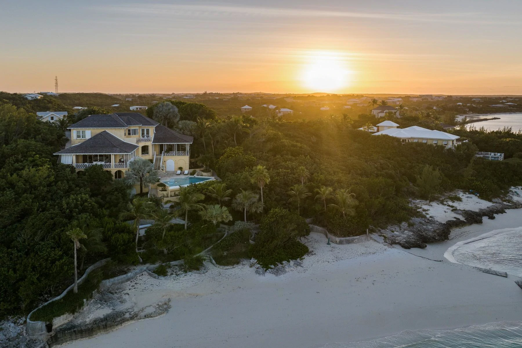 BLUE CAY - Thompson Cove Beachfront - Gallery image 56