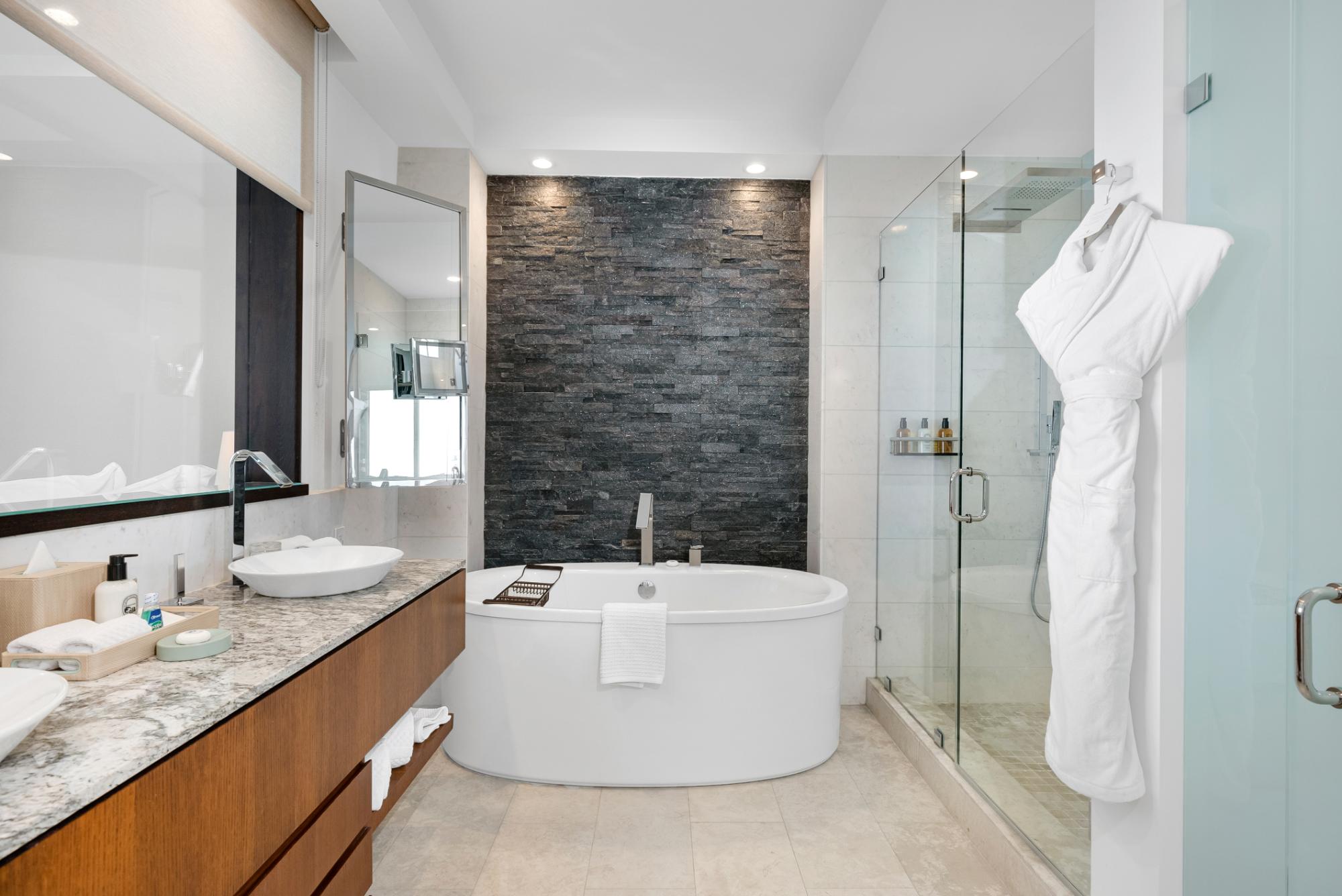 9B Tower A Ritz Carlton Residences 2 BR 3 BA - Gallery image 12
