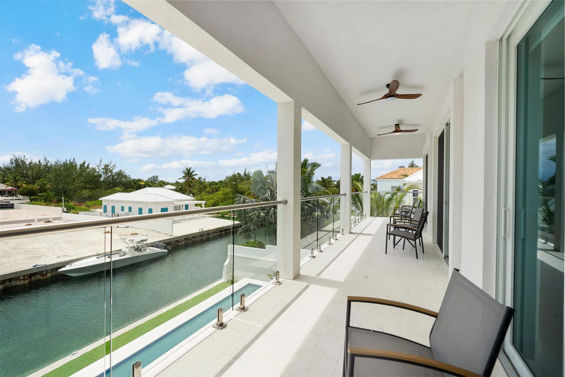 BLUE DIAMOND VILLA - Gallery image 8