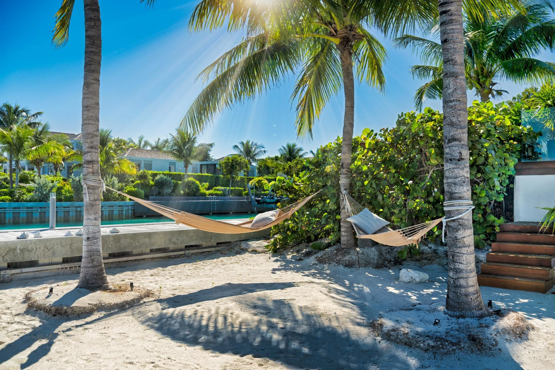 Blue Cay Estate Beach & Canal Front - Gallery image 32