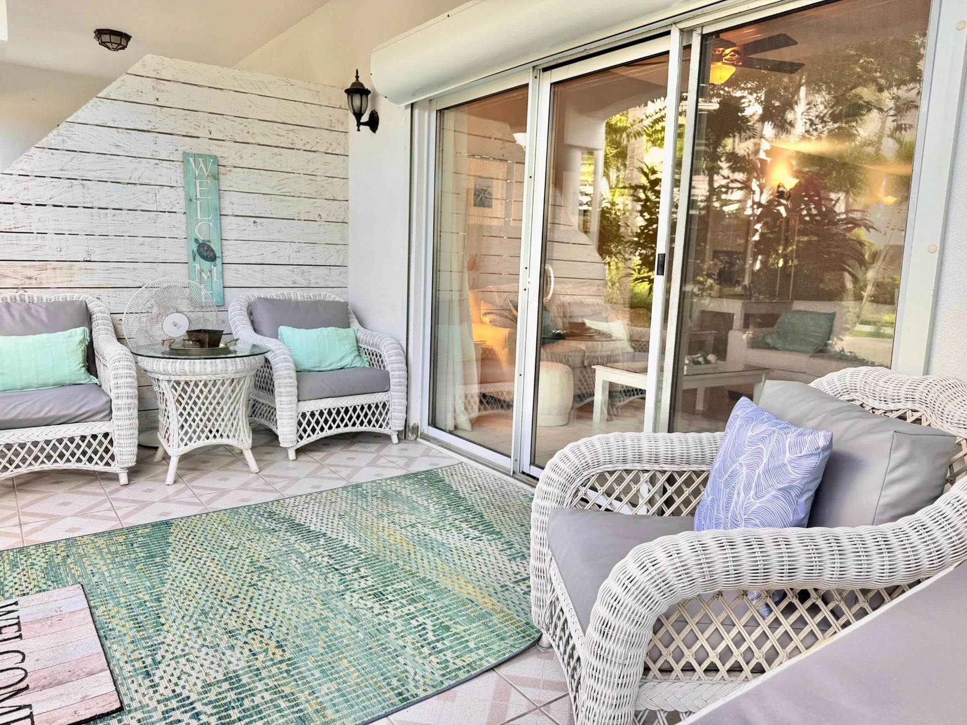 Queen Angel A104 - Gallery image 3