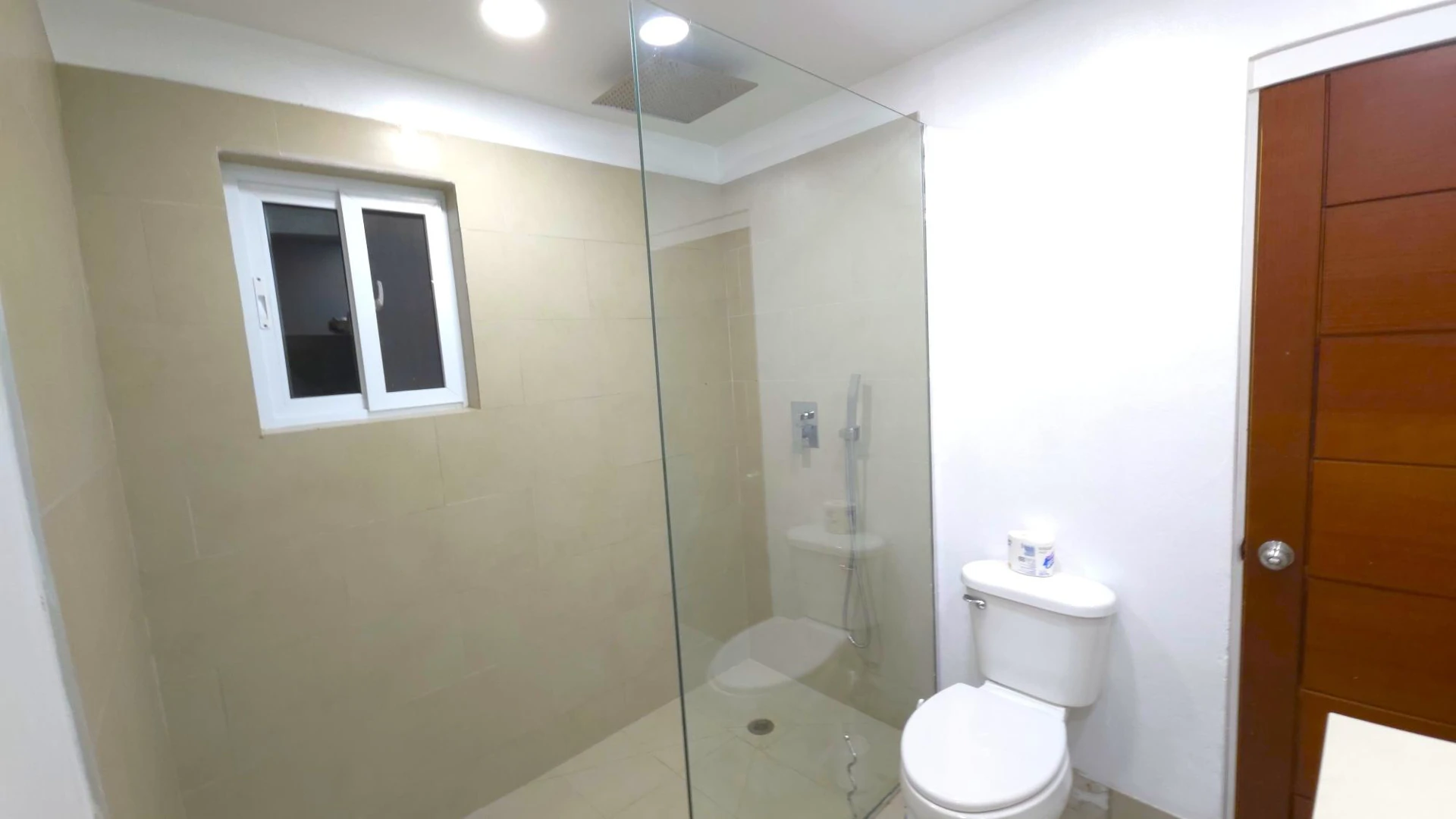 La POLOMA Close - Gallery image 9