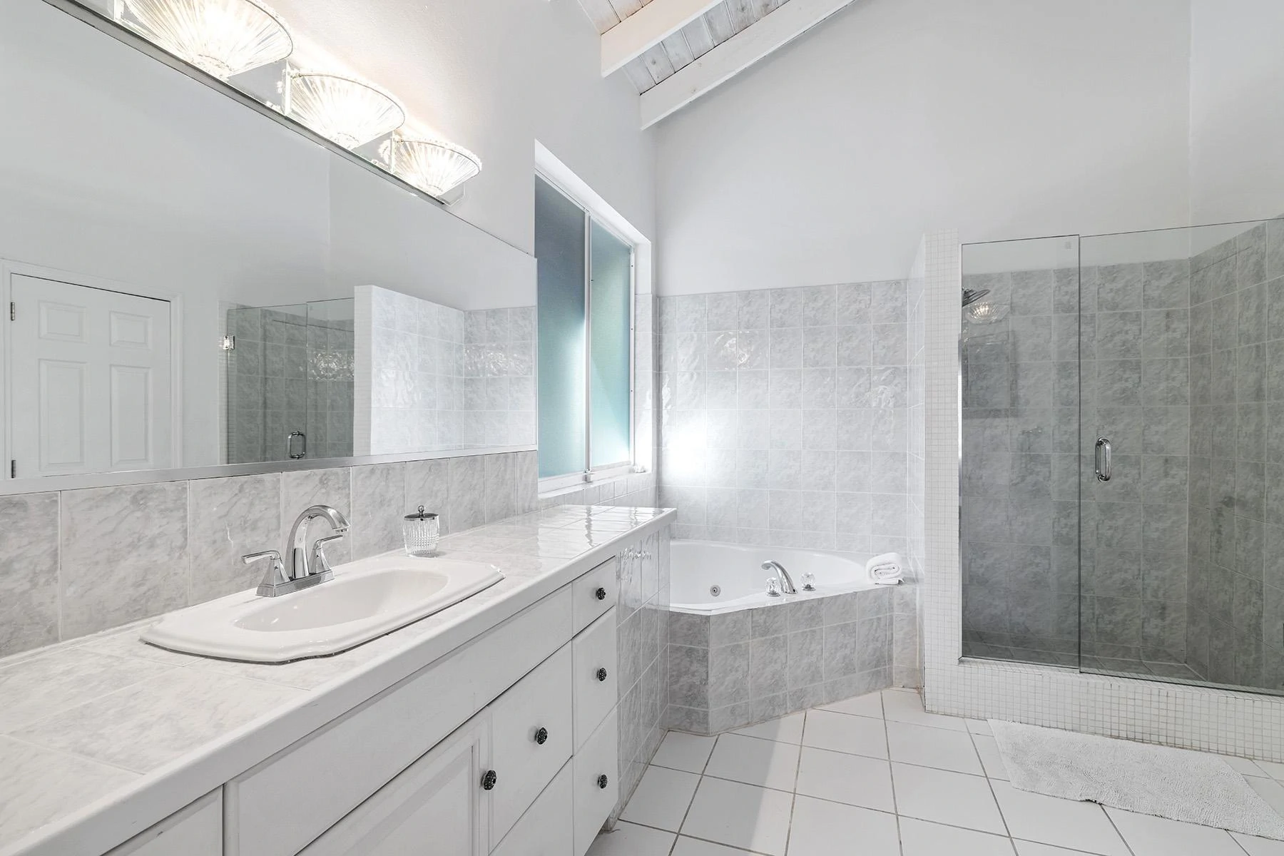 Beach Daze Villa - Gallery image 14