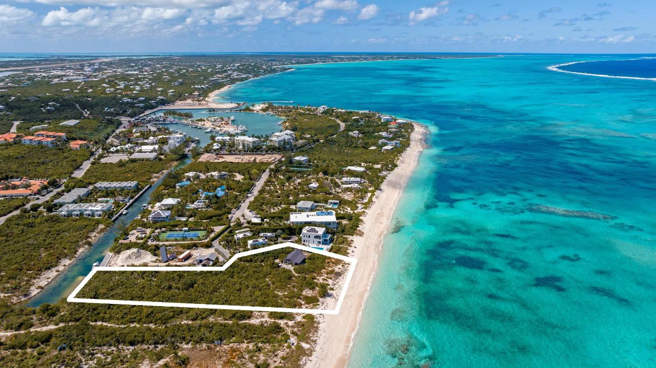 Beachfront Development Land - Gallery image 12