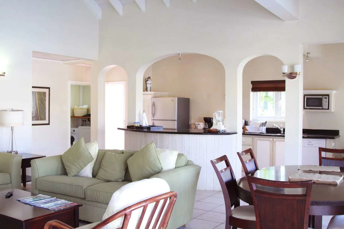 The Pink House, The Harbour, Rodney Bay. - Gallery image 6