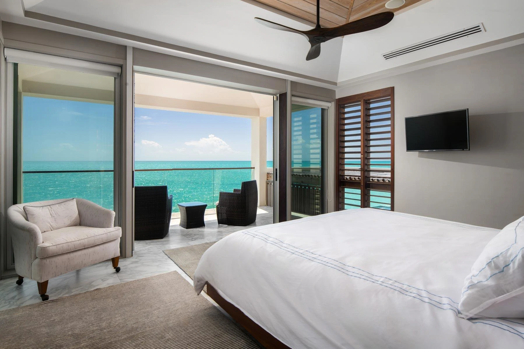 SEA LA VIE - Gallery image 35