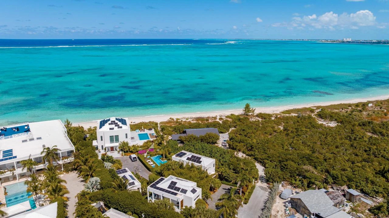 Beachfront Development Land - Gallery image 7