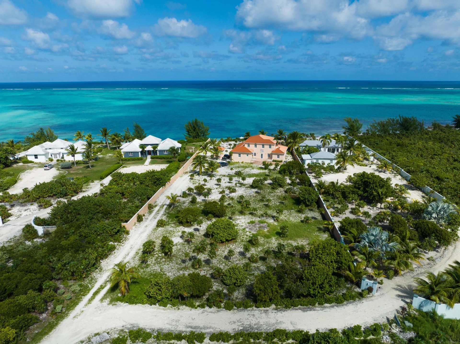 Golden Pelican Villa - Gallery image 2