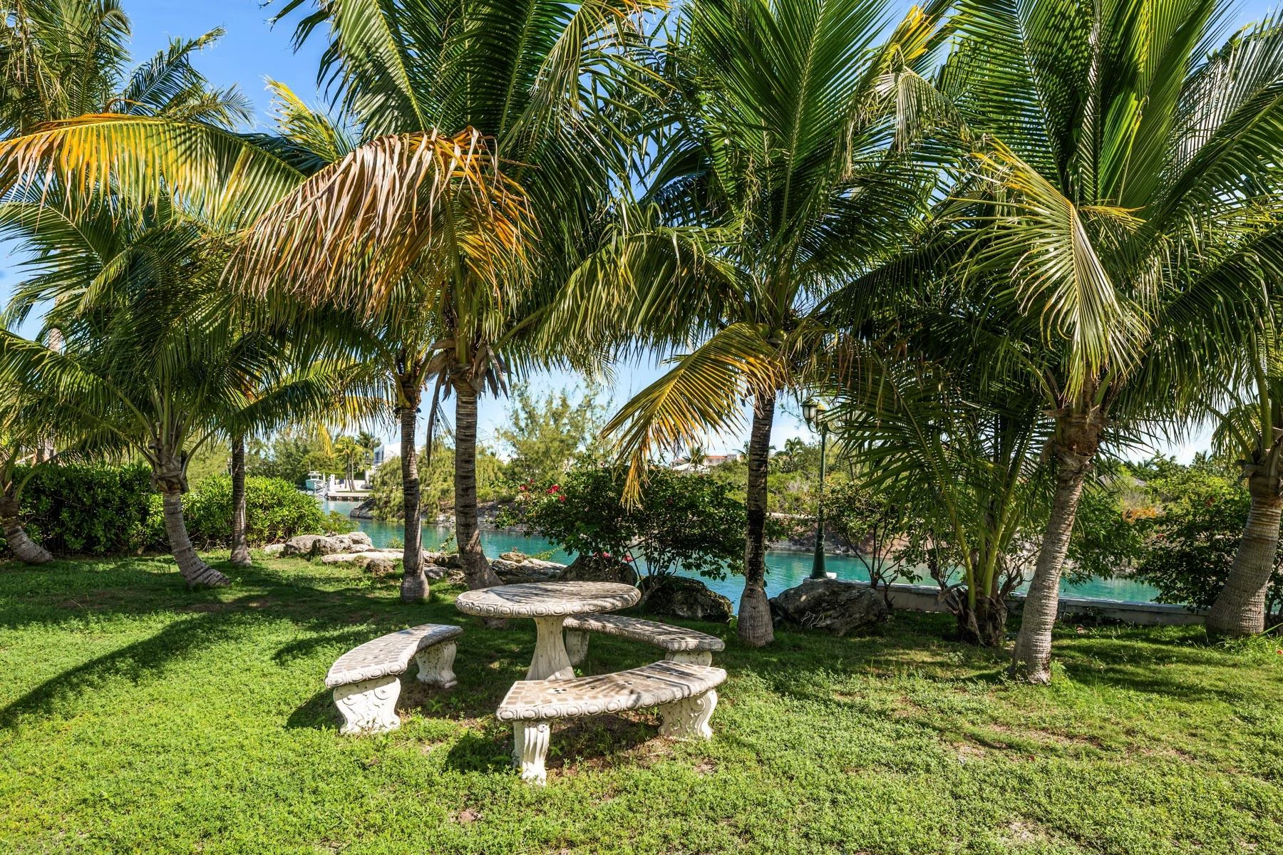 Last Resort - Gallery image 13