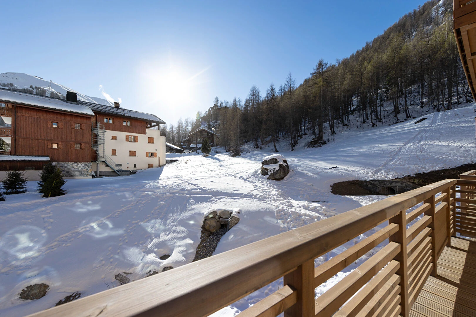 A 3-bed duplex for sale in Val d’Isere ski resort, France - Gallery image 5