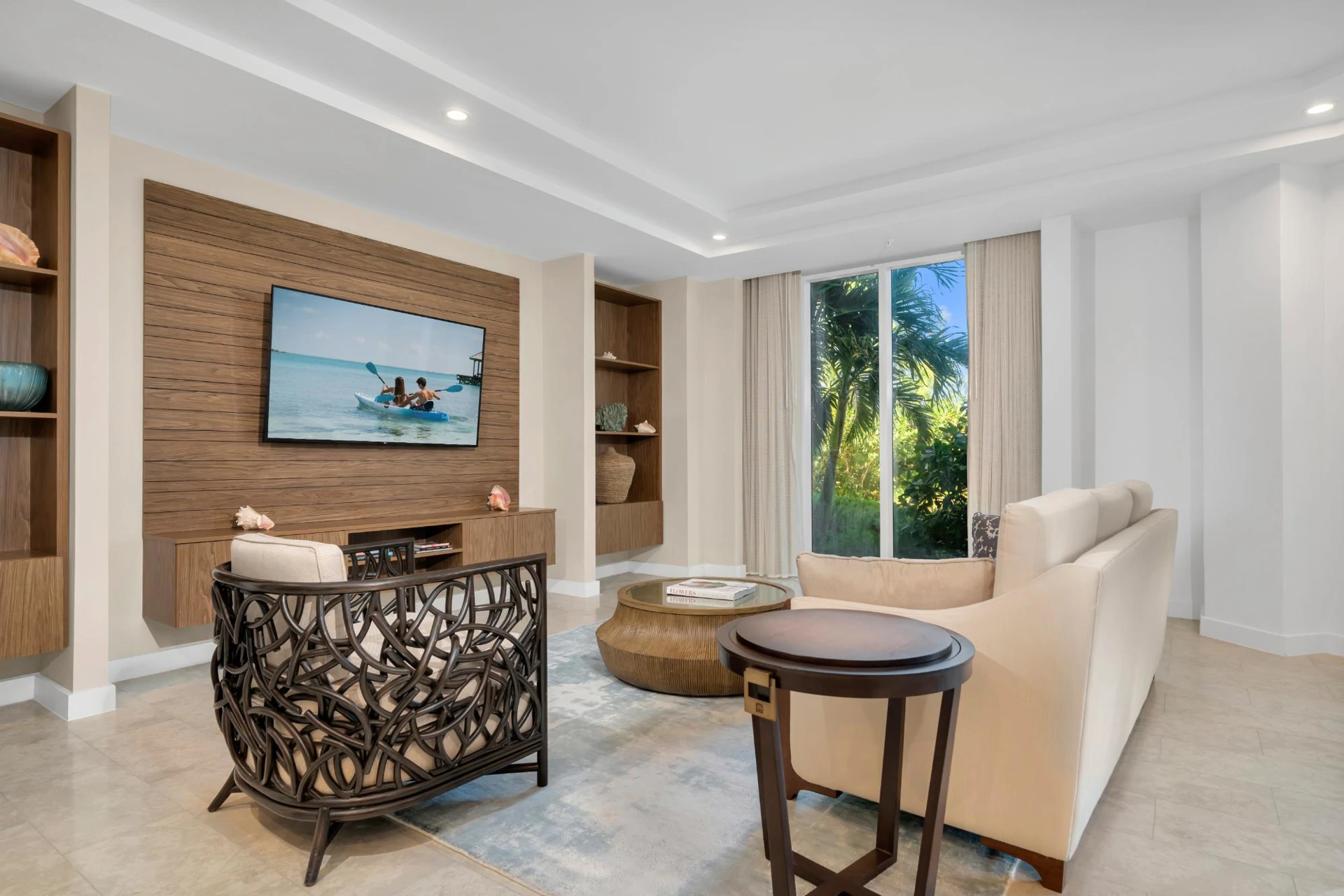 UNIT 1010 RITZ CARLTON 2BR/3BA - Gallery image 3