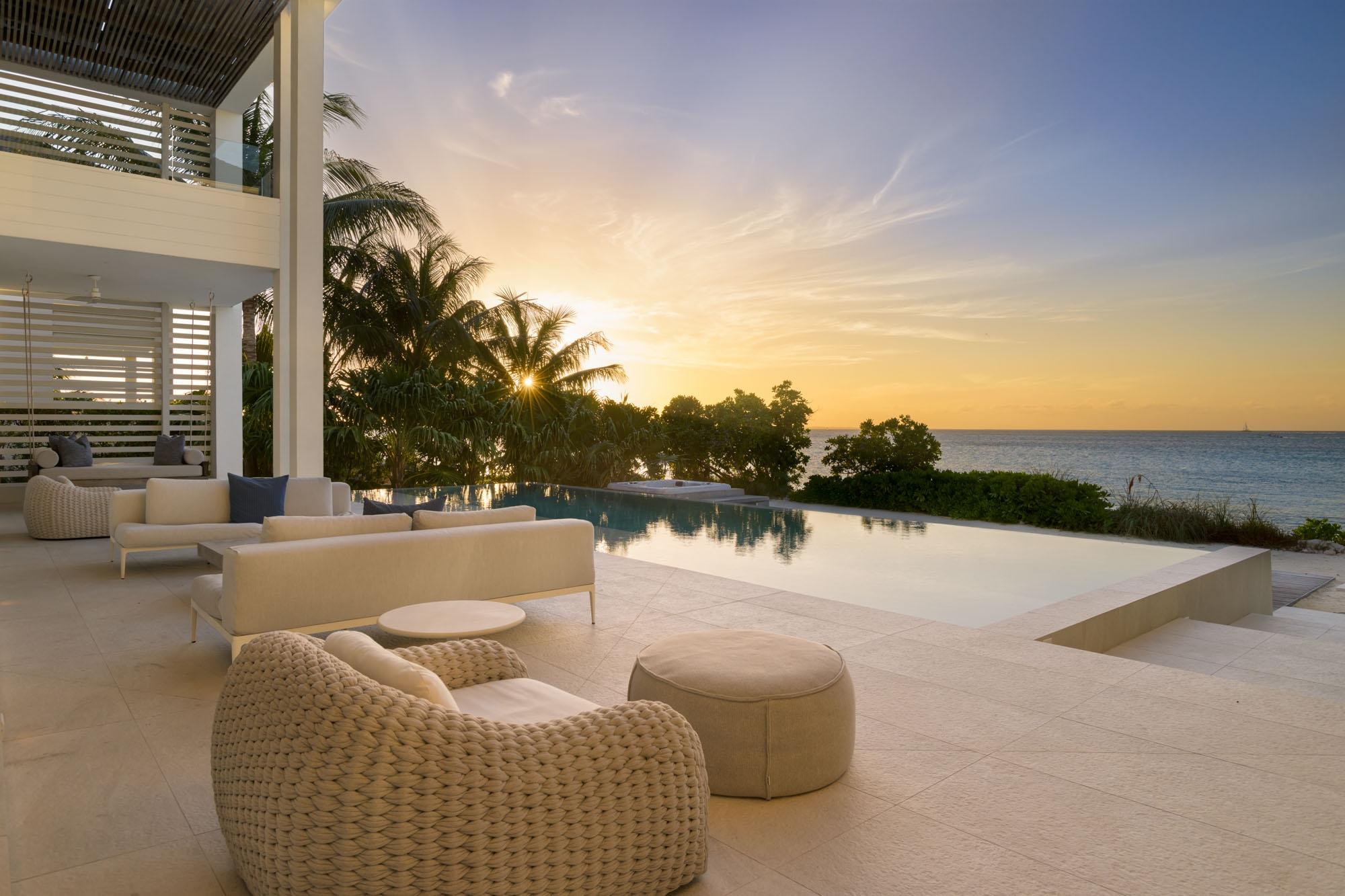 Beach Enclave Grace Bay - Villa 2 - Gallery image 9