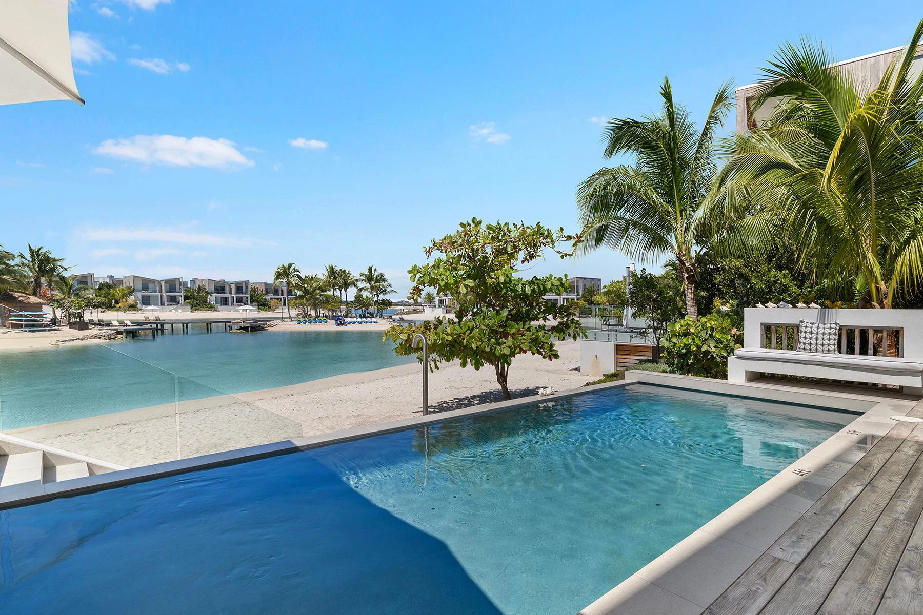 SOUTH BANK LAGOON BEACH VILLA 4 - Gallery image 15