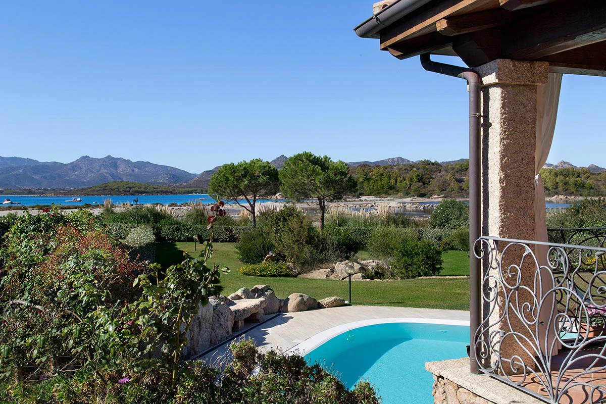 5 bed villa for sale in Sardinia - Gallery image 6