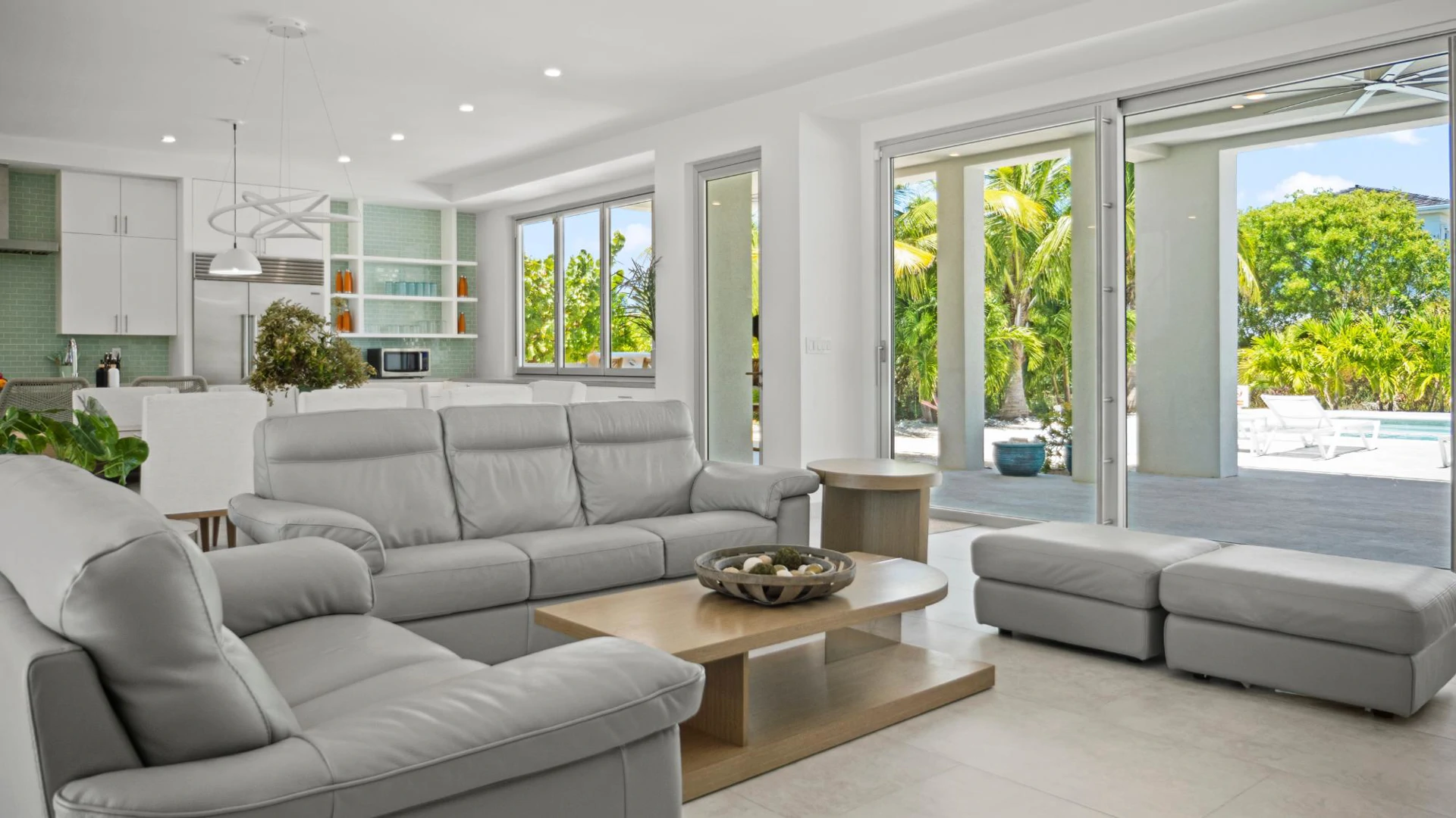 PURE WATER VILLA-HUMMINGBIRD LANE - Gallery image 7